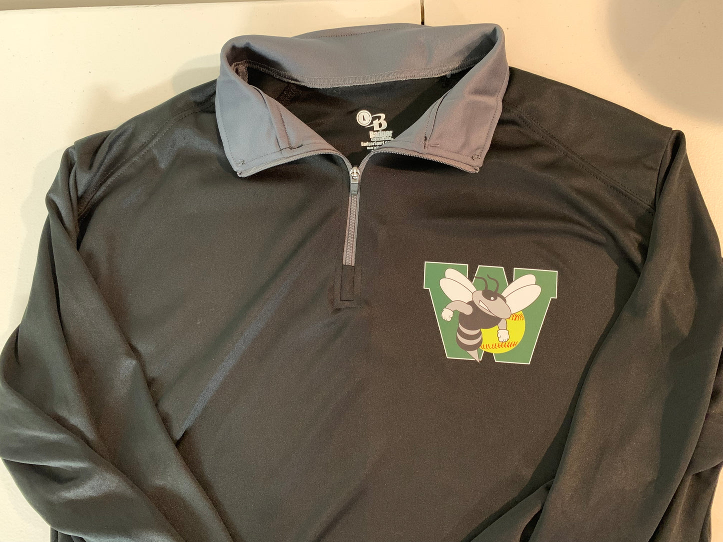 STINGS Badger Unisex 1/4 zip